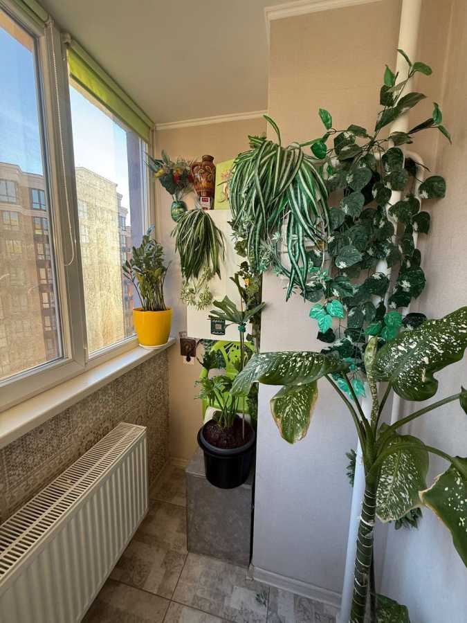 Продаж 1-кімнатної квартири 40 м², Яблунева вул., 13Г