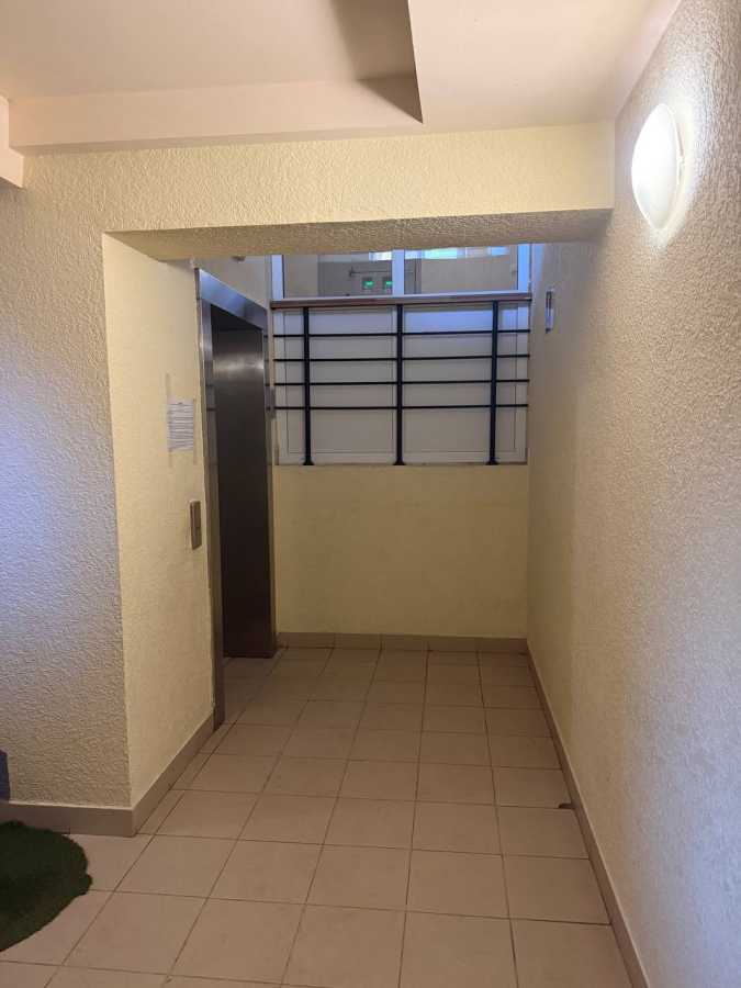 Продаж 1-кімнатної квартири 40 м², Яблунева вул., 13Г