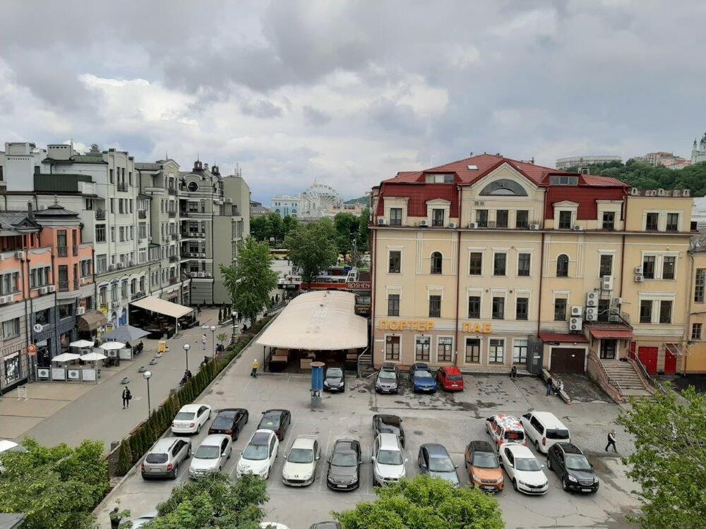 Аренда торгового помещения 190 м², Константиновская ул.