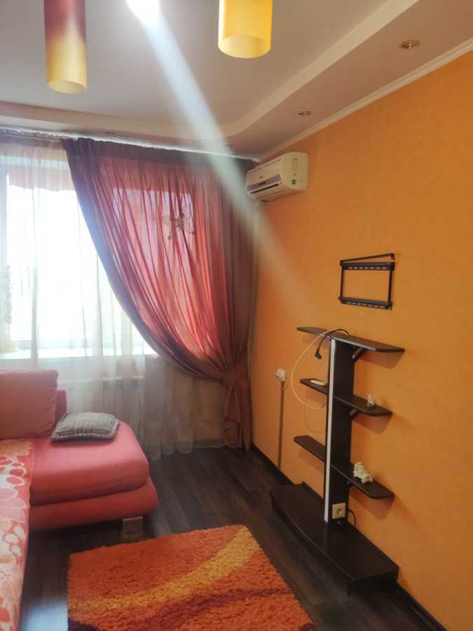 Аренда 1-комнатной квартиры 32 м², Олімпійська, 8Б