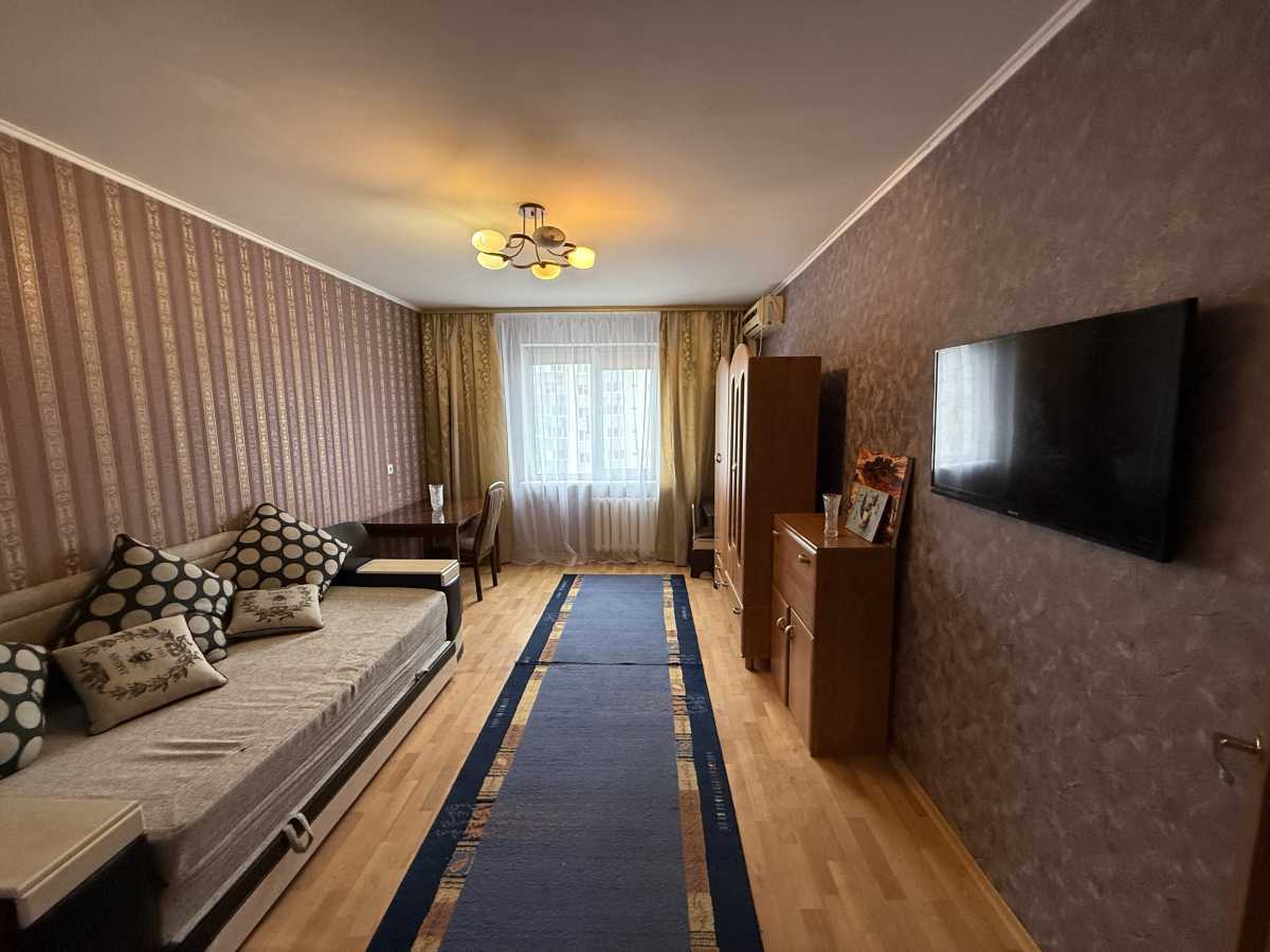 Продаж 1-кімнатної квартири 43 м², Миколи Закревського вул., 97