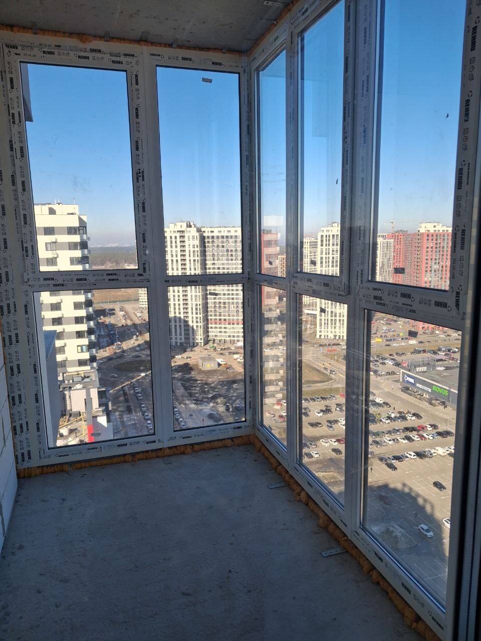 Продаж 2-кімнатної квартири 78.5 м², Олександра Олеся вул., 13