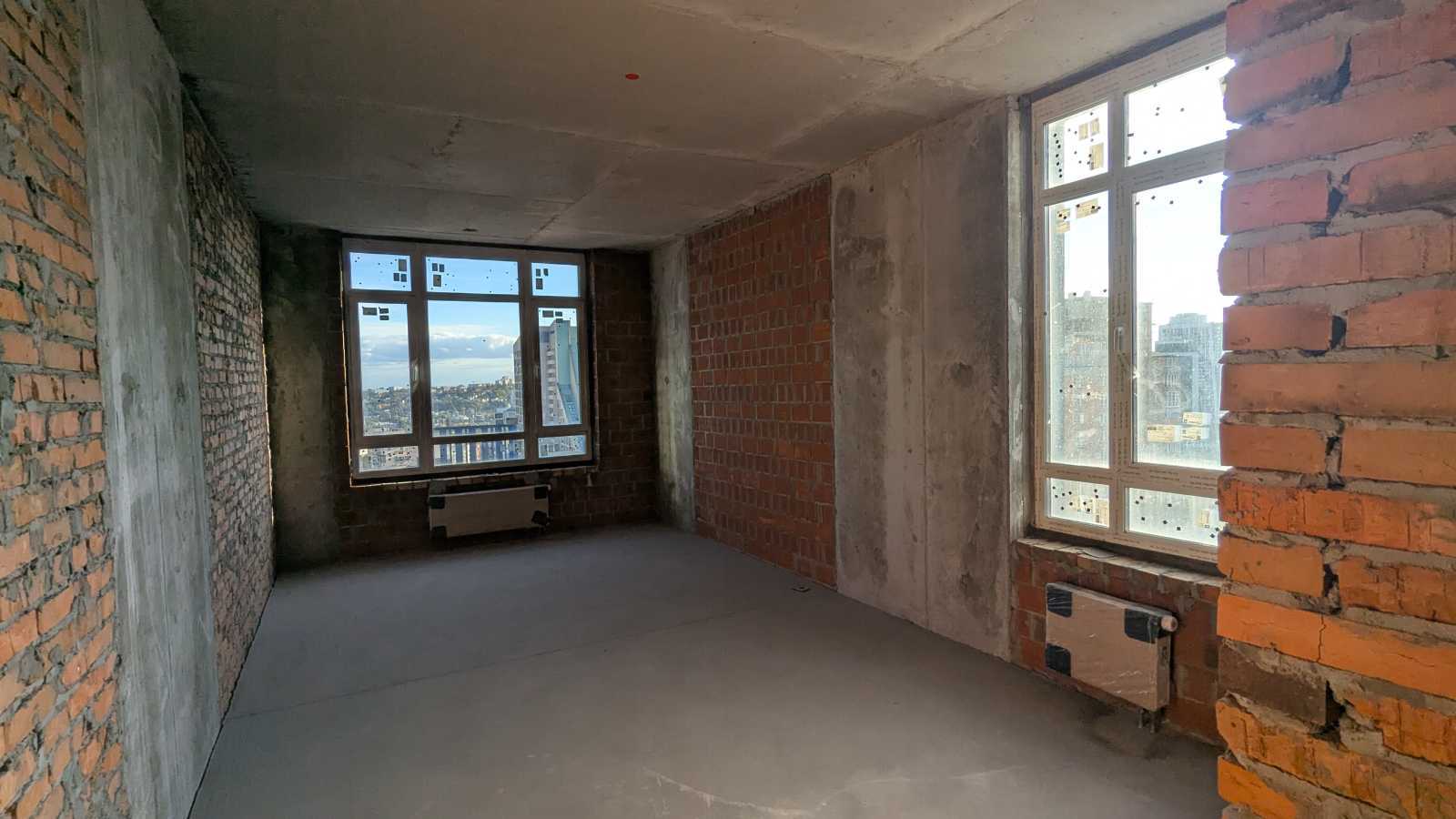 Продаж 3-кімнатної квартири 126.6 м², Річна вул., 4