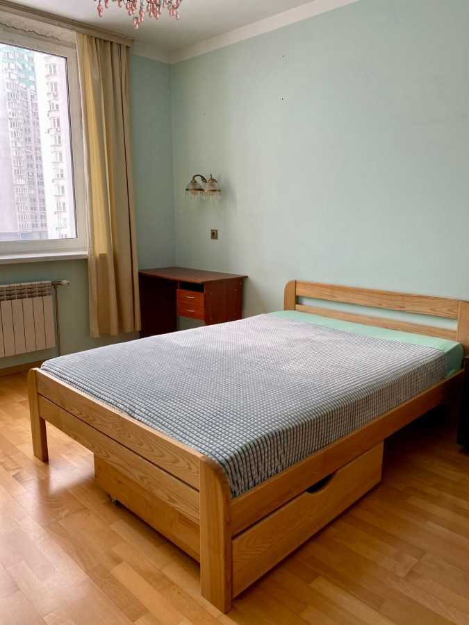 Продаж 1-кімнатної квартири 45 м², Єлизавети Чавдар вул., 7
