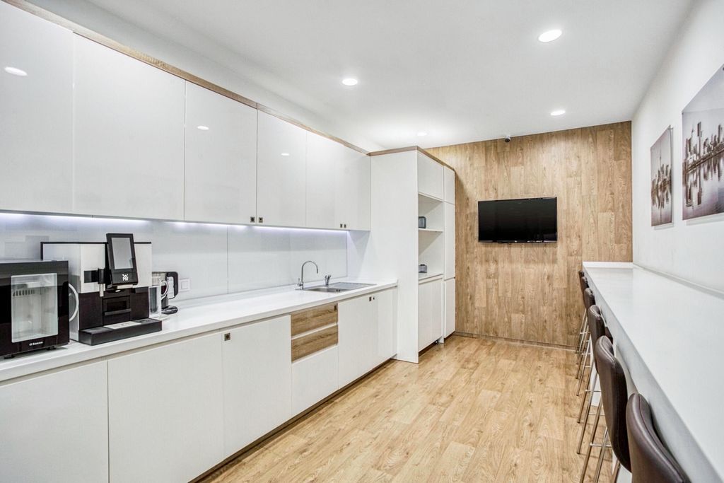 Аренда офиса 45 м², Болсуновская ул., 13-15