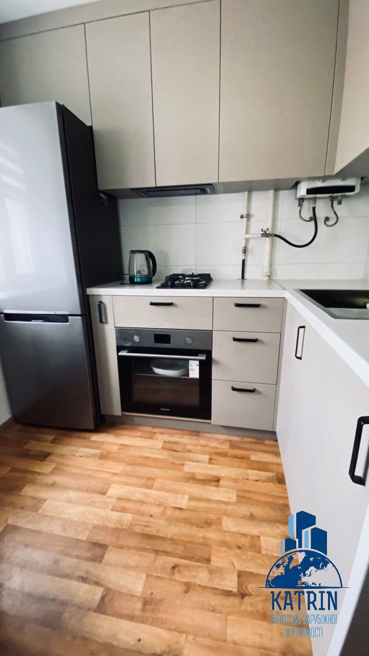 Продажа 2-комнатной квартиры 45 м², Василия Чапленко ул.