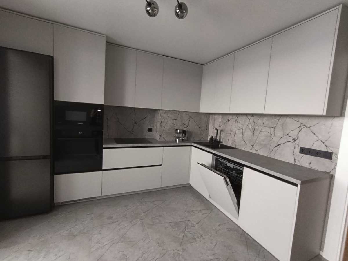 Аренда 1-комнатной квартиры 55 м², Бориса Гмыри ул., Антоненка-Давидовича, 1