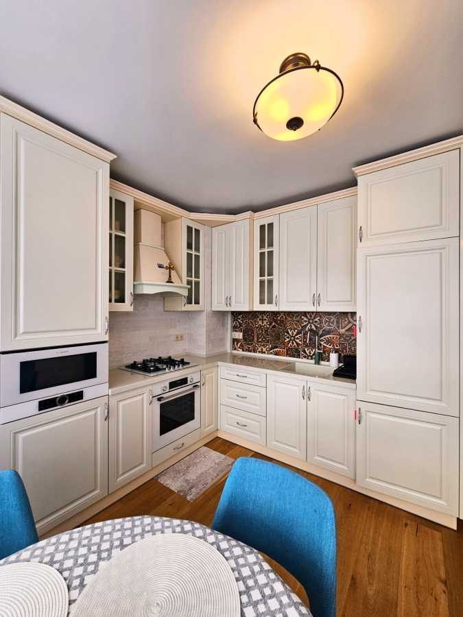 Продаж 1-кімнатної квартири 46 м², Пушкінська вул., 2К