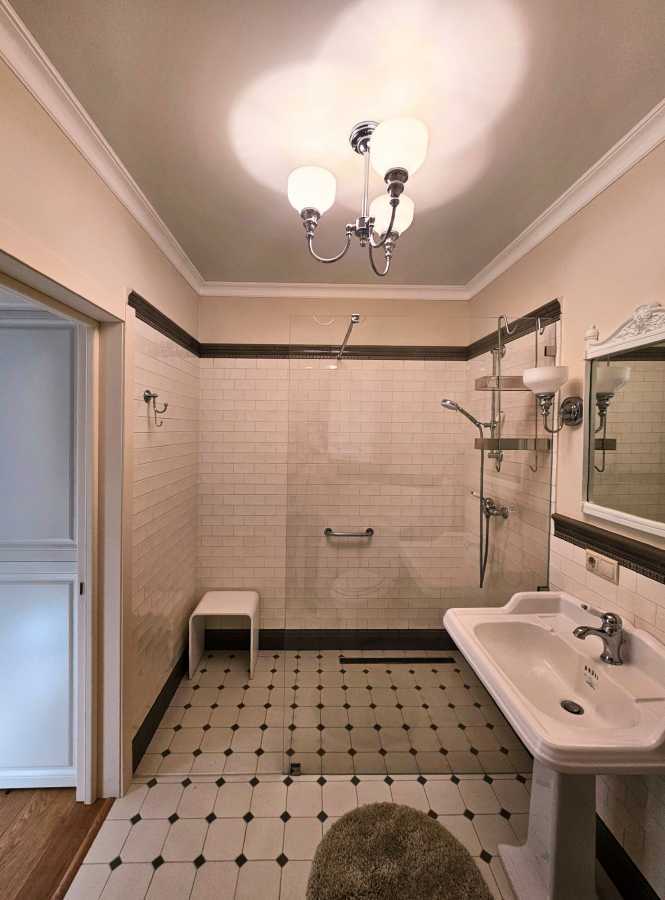 Продаж 1-кімнатної квартири 46 м², Пушкінська вул., 2К