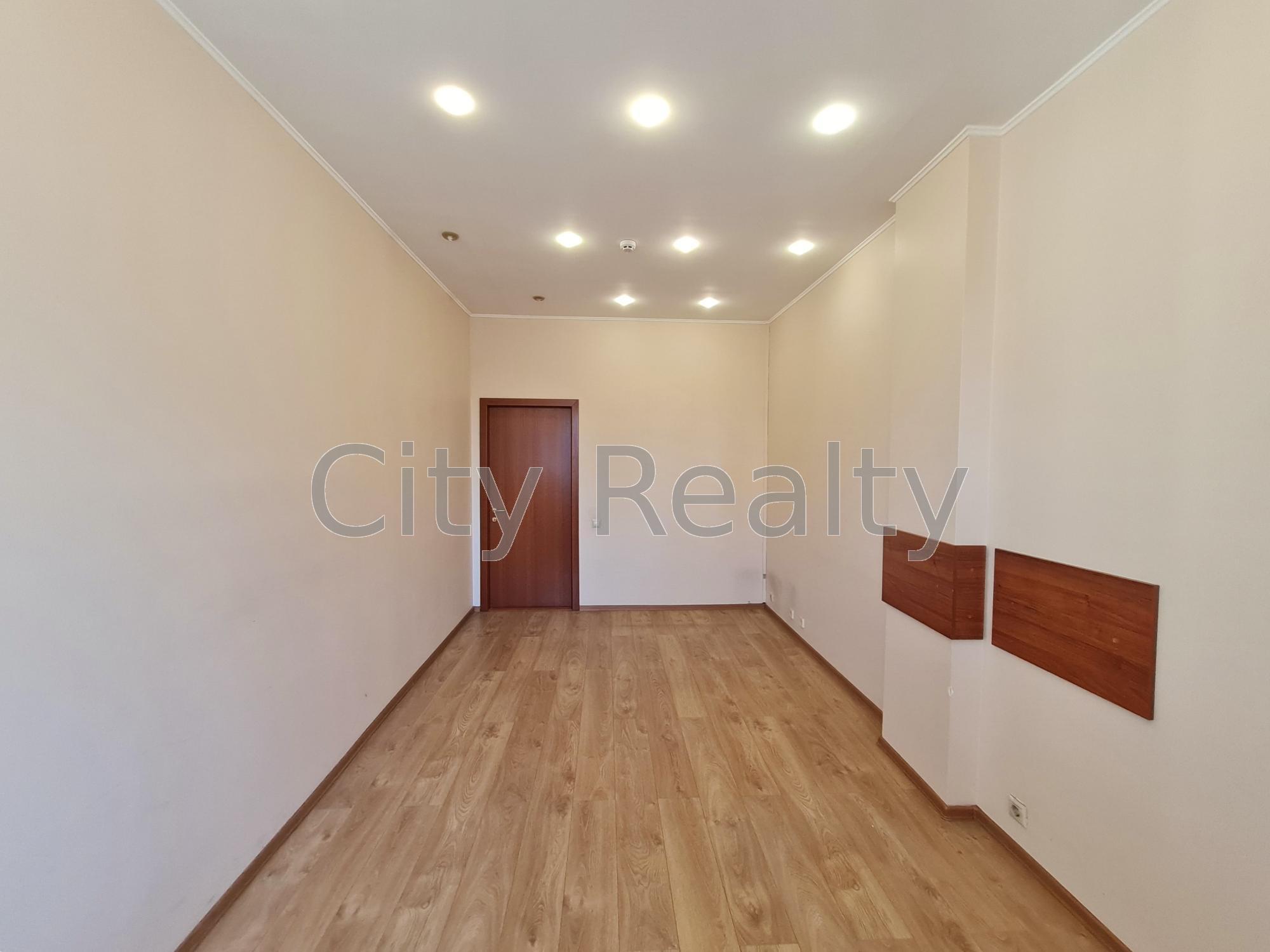 Оренда офісу 99 м², Вікентія Хвойки вул., 18/14