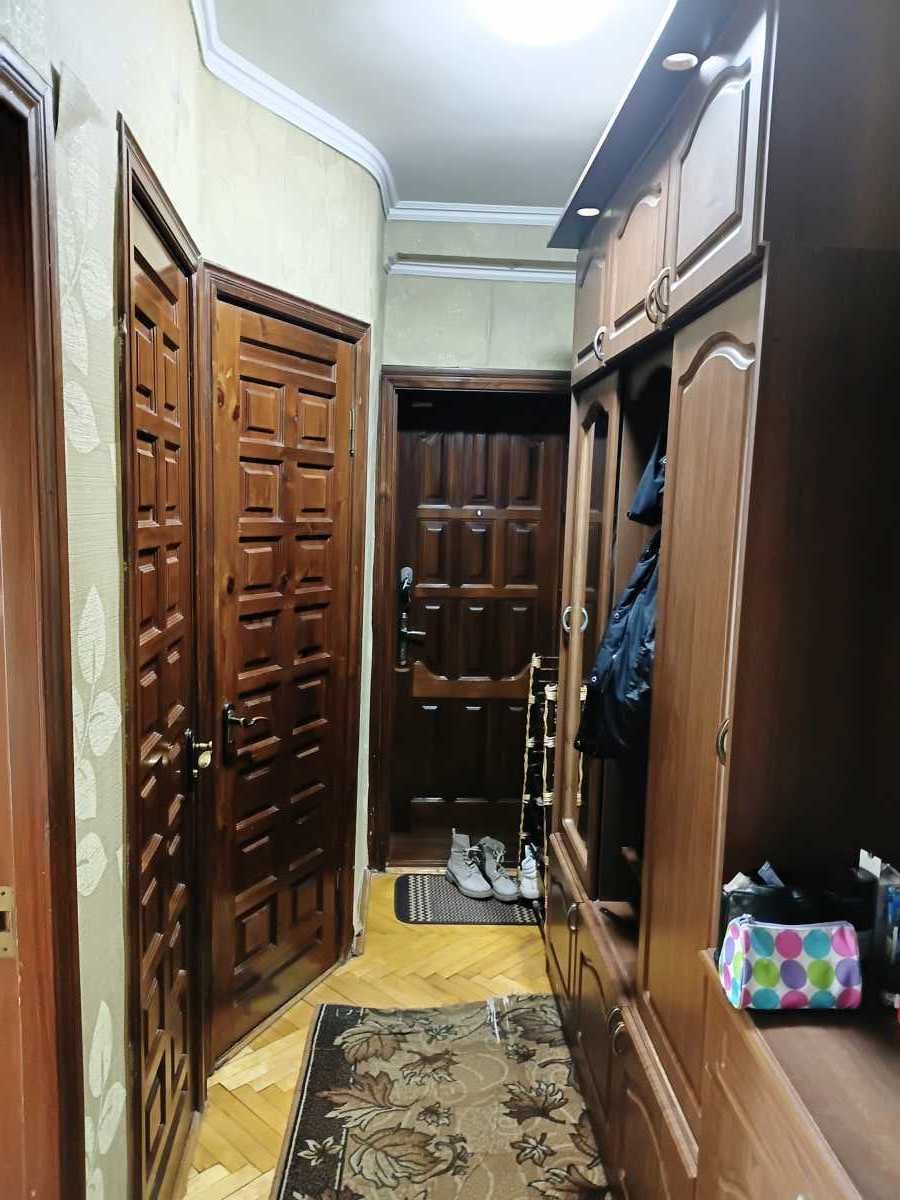 Продаж 2-кімнатної квартири 43.8 м², Зелена вул., 17