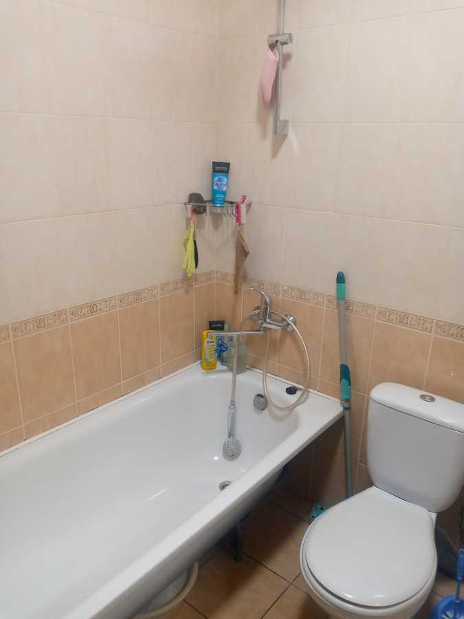 Продаж 1-кімнатної квартири 37.2 м², Лесі Українки вул., 19