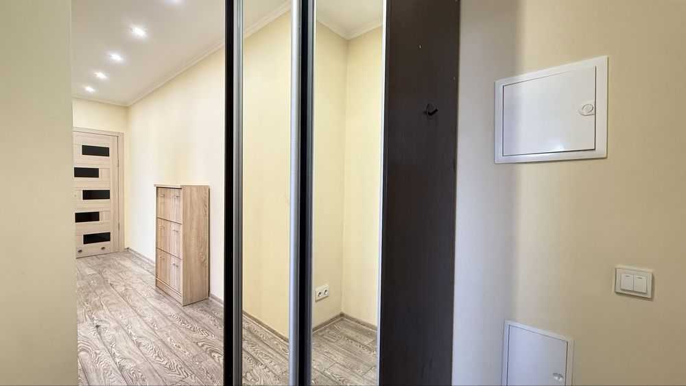 Продаж 2-кімнатної квартири 66.5 м², Європейська, 1