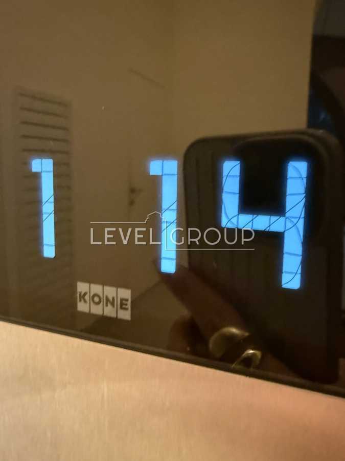 Продаж 2-кімнатної квартири 82 м², Перемоги просп., 42А