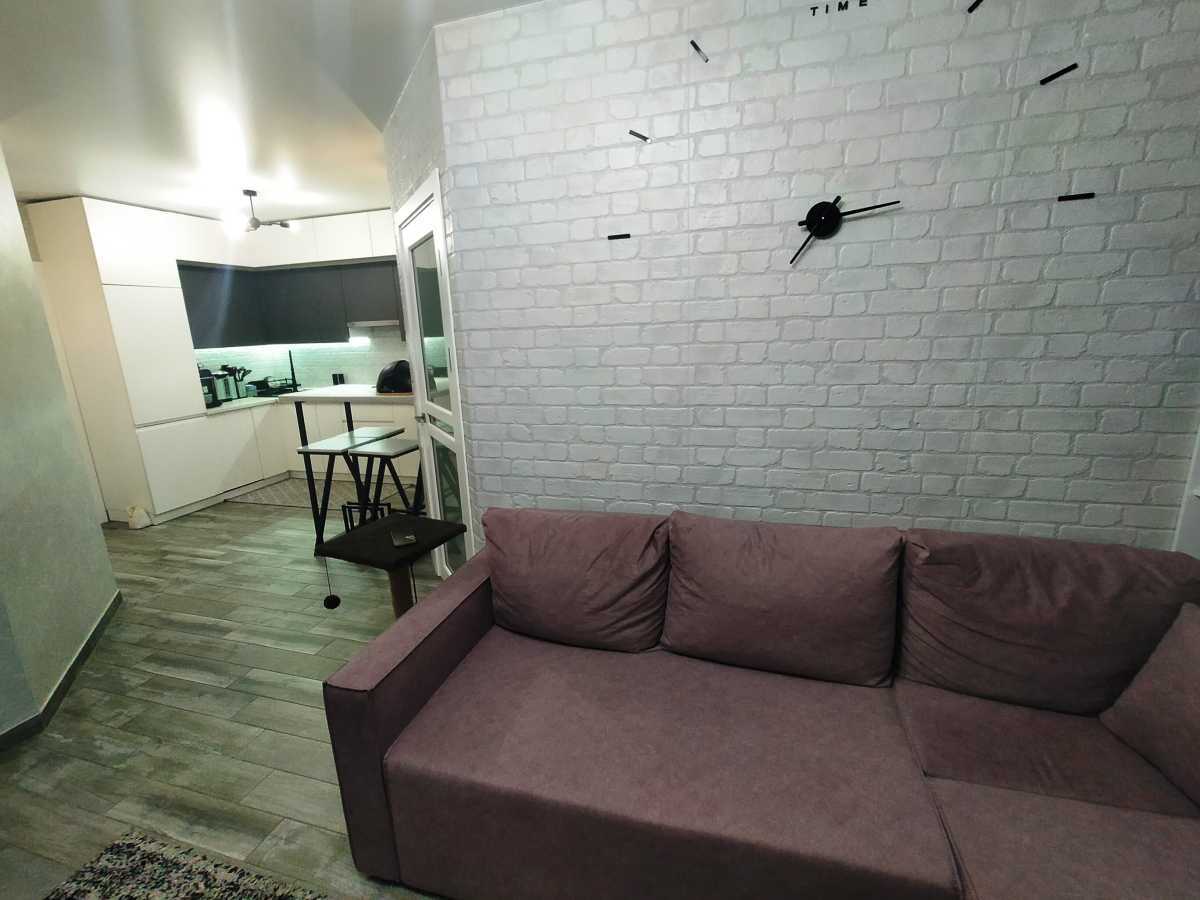 Продаж 2-кімнатної квартири 54 м², Балукова вул., 1а