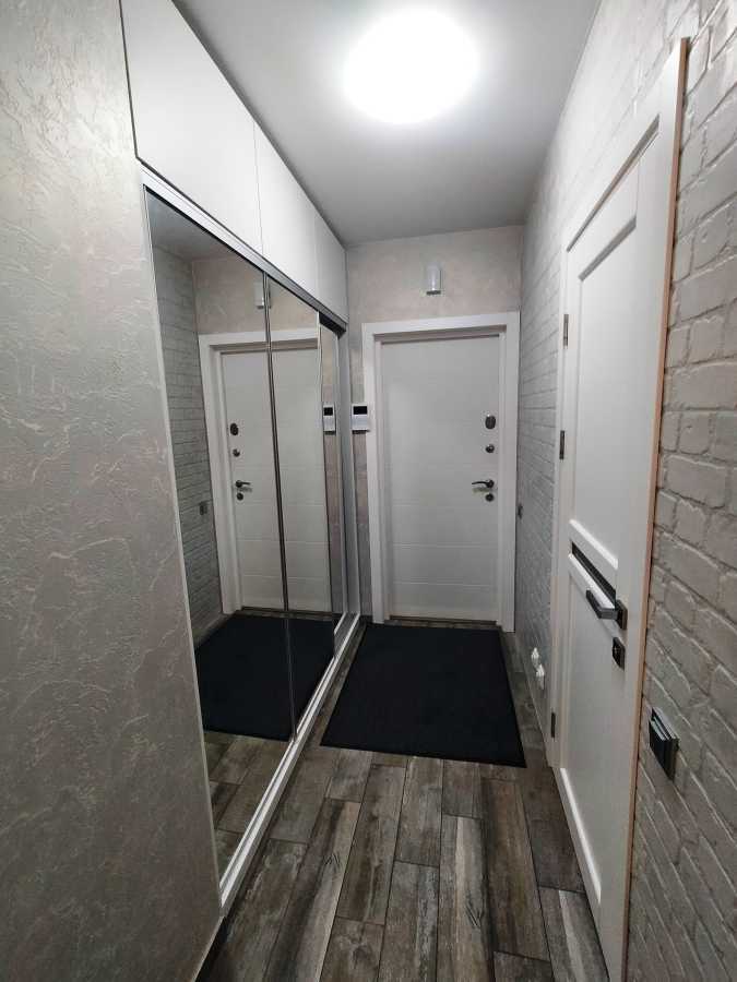 Продаж 2-кімнатної квартири 54 м², Балукова вул., 1а