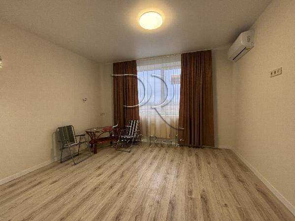 Продаж 1-кімнатної квартири 26 м², Героїв Небесної Сотні просп., 16/10