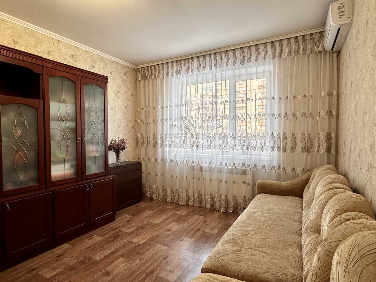 Продаж 3-кімнатної квартири 72 м², Марини Цвєтаєвої вул.