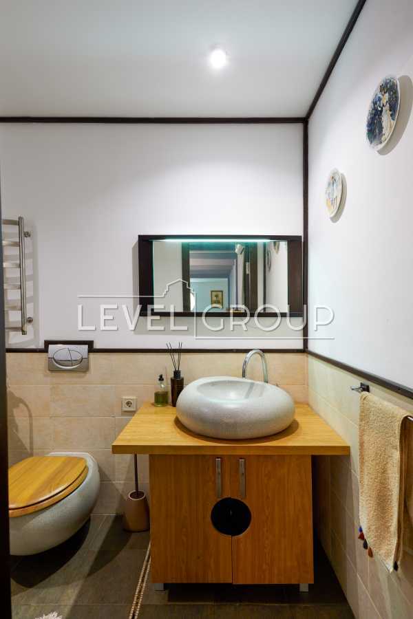 Продажа дома 274 м², Снайпера ул.