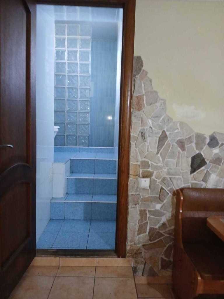 Продажа 2-комнатной квартиры 48 м², Вознесенский пер.