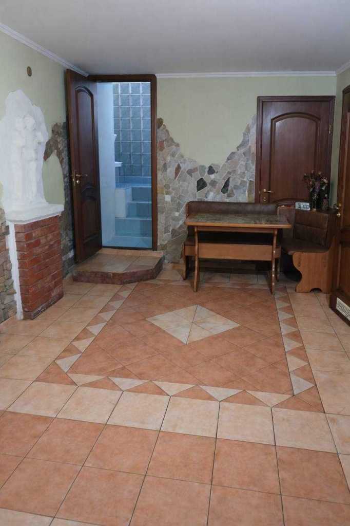 Продажа 2-комнатной квартиры 48 м², Вознесенский пер.