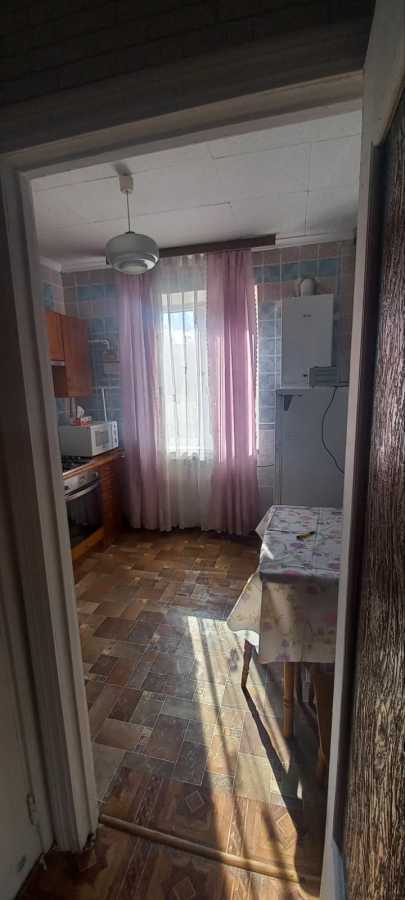 Продаж 3-кімнатної квартири 70.26 м², 45