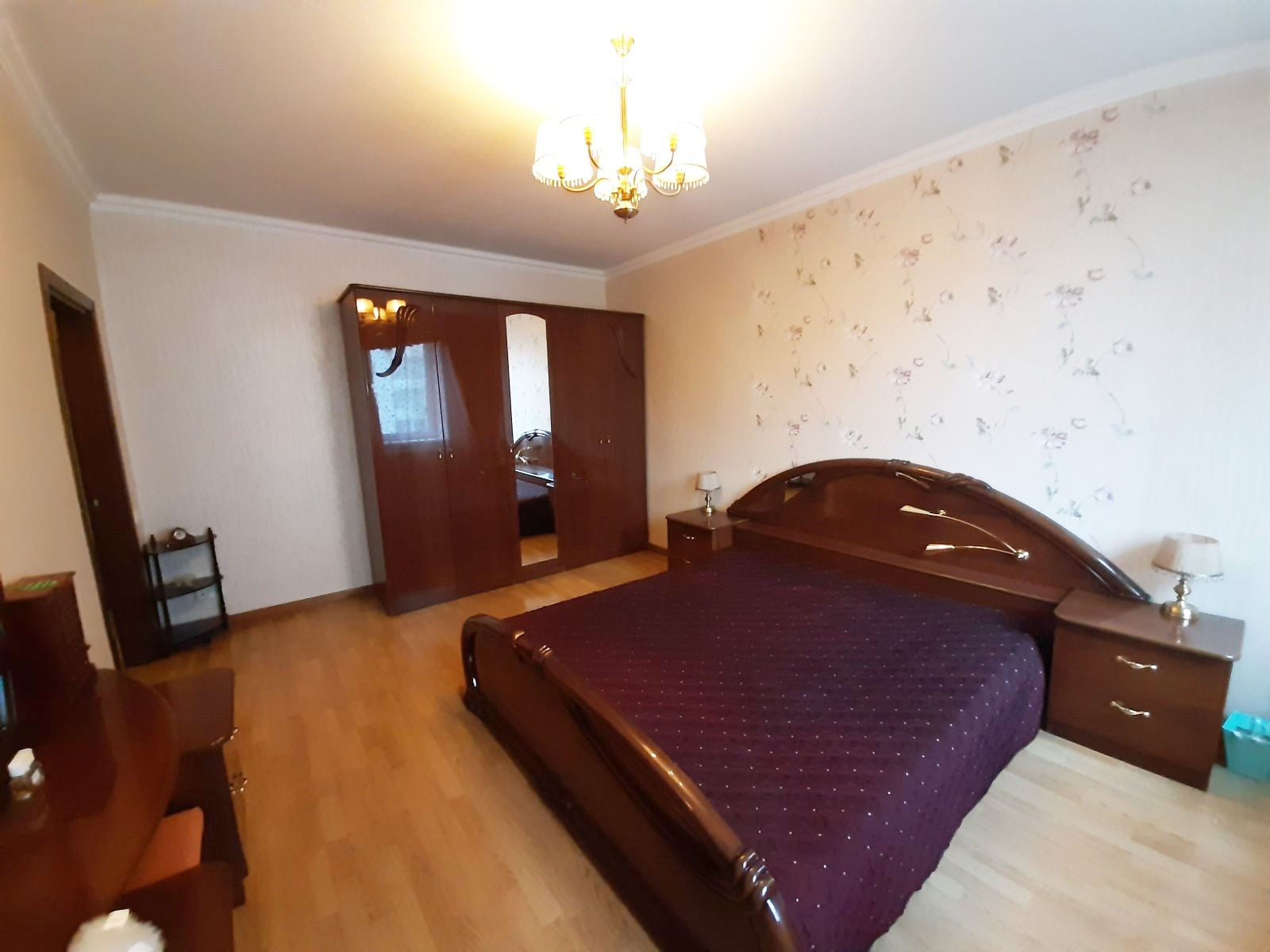 Продаж 2-кімнатної квартири 72 м², Миколи Бажана просп., 10