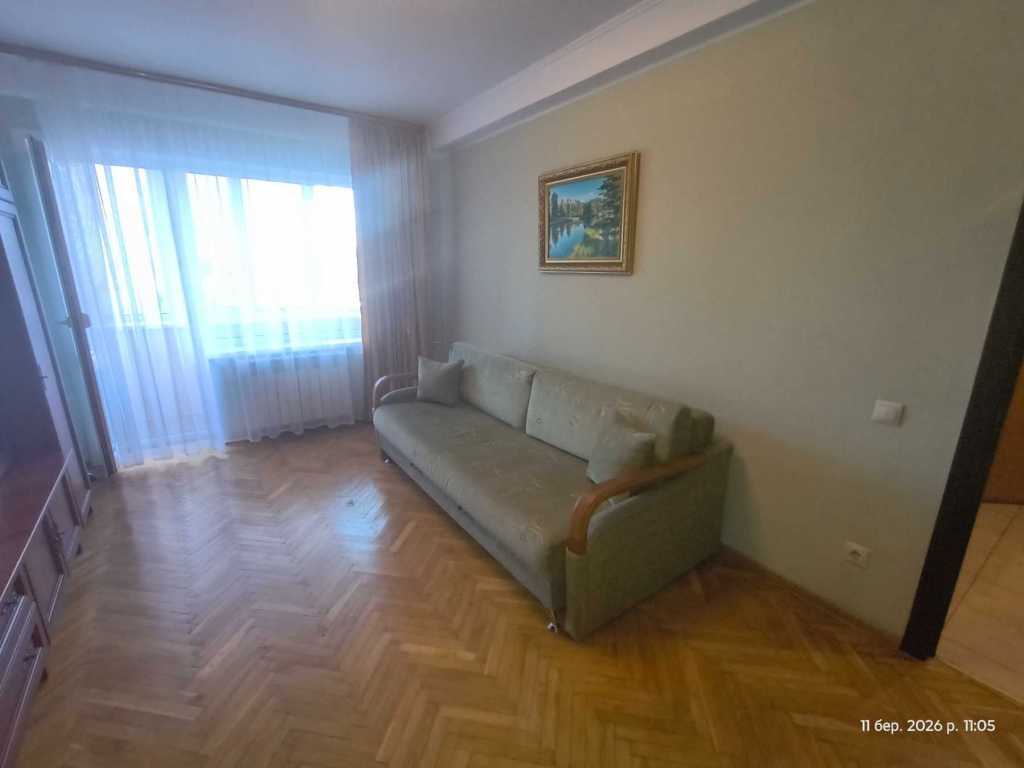 Продаж 2-кімнатної квартири 44 м², Верховної Ради бул., 14