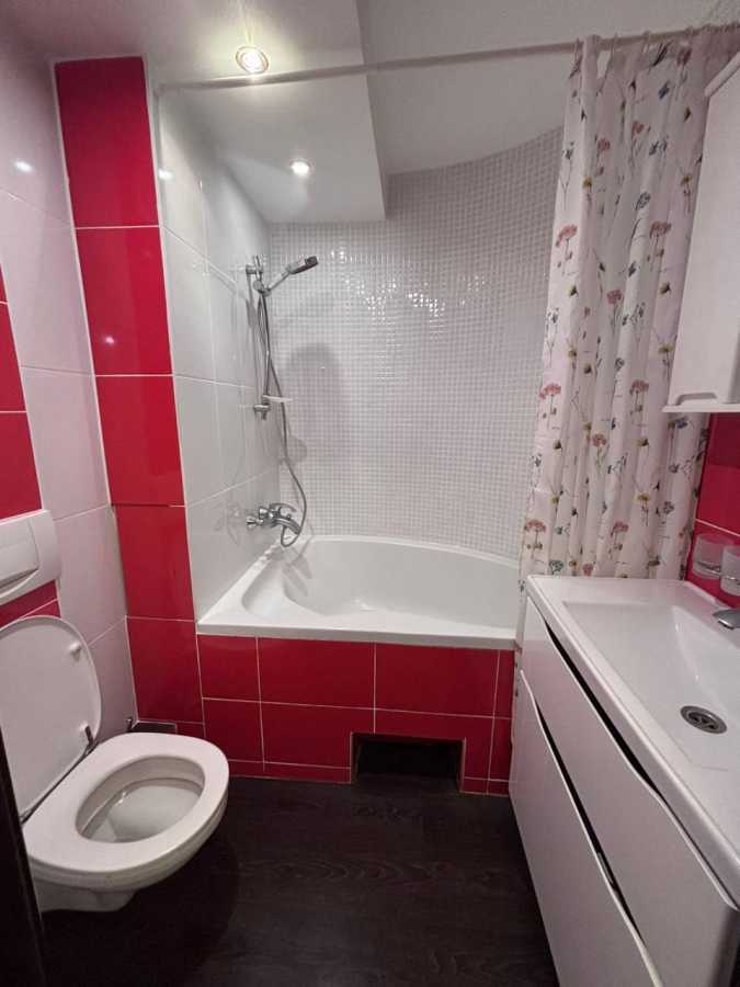 Продаж 3-кімнатної квартири 65 м², Русанівська наб.