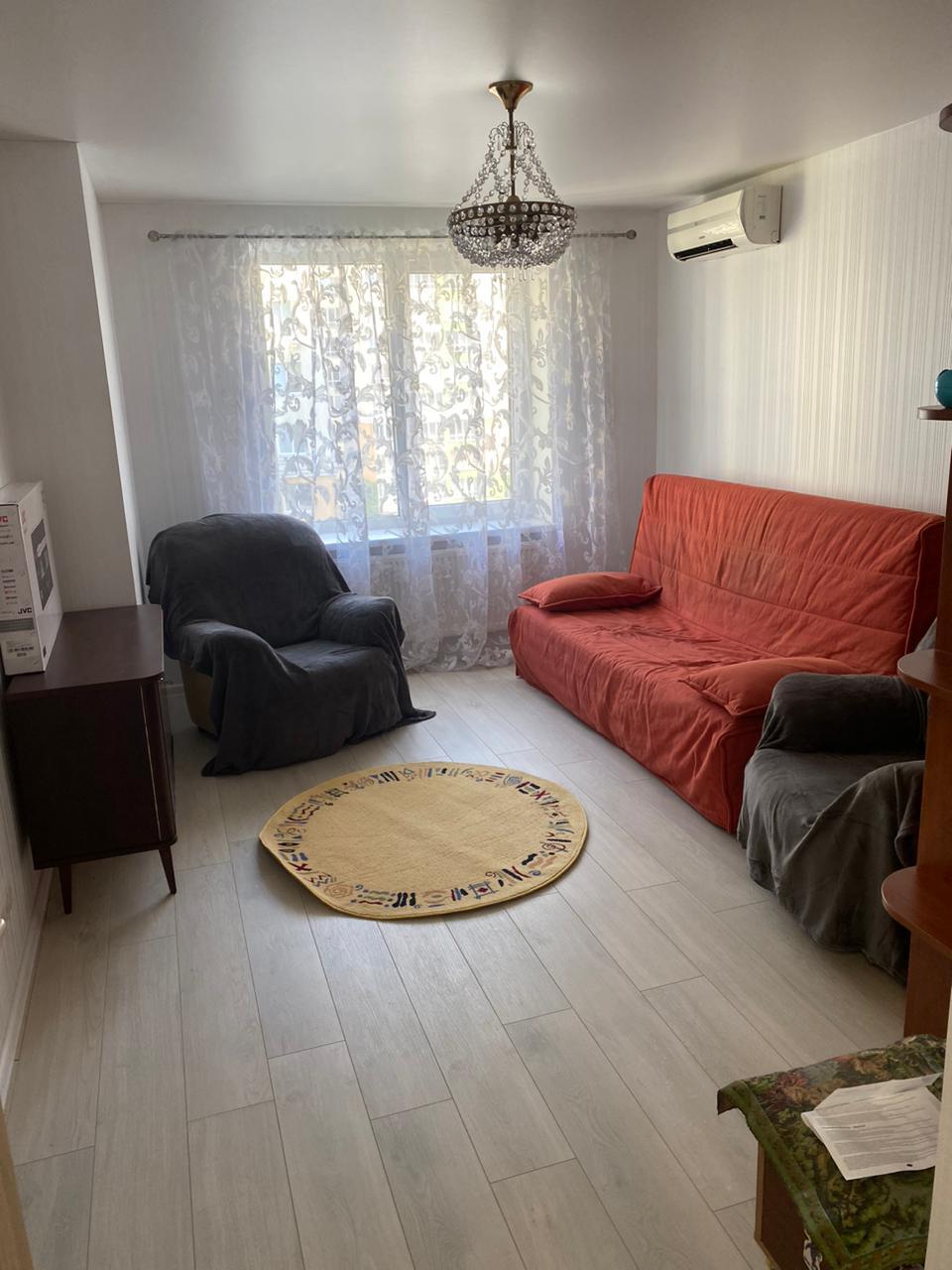 Оренда 1-кімнатної квартири 40.7 м², Жулянська вул., 1Б