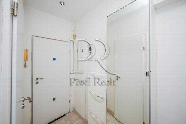 Продаж 1-кімнатної квартири 32 м², Уманська вул., 27