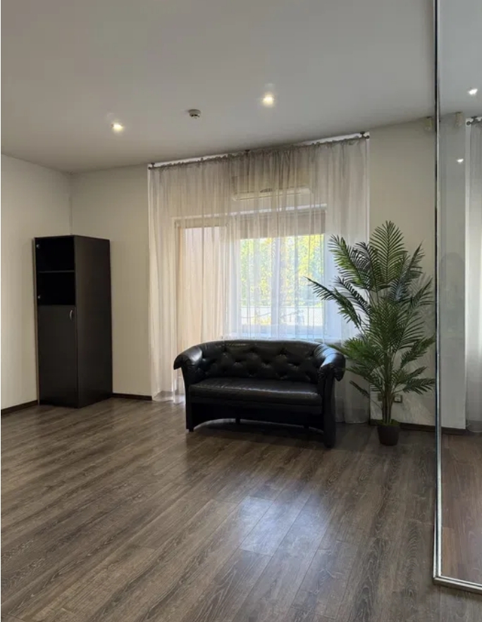 Аренда офиса 60 м², Французский бул.