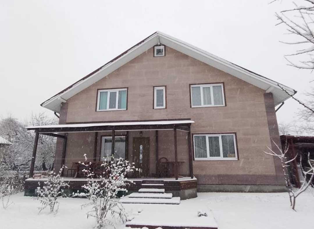 Оренда будинку 200 м², Кутузова вул., 9