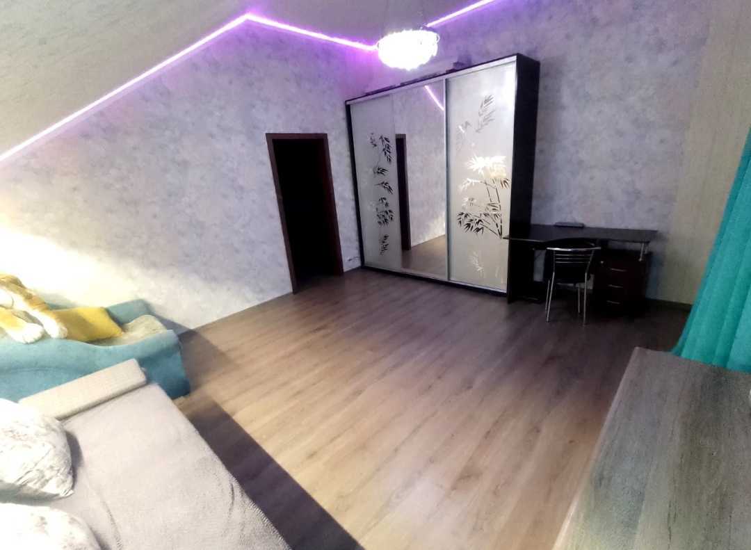 Оренда будинку 200 м², Кутузова вул., 9