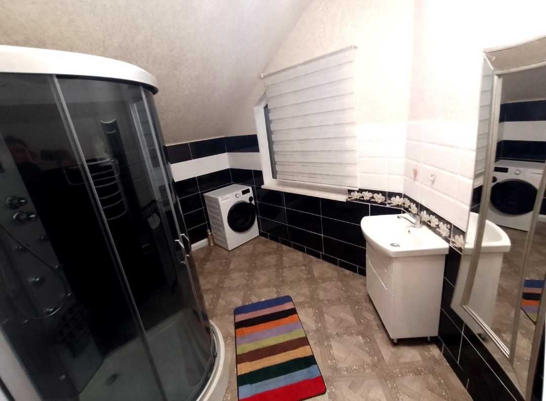 Оренда будинку 200 м², Кутузова вул., 9