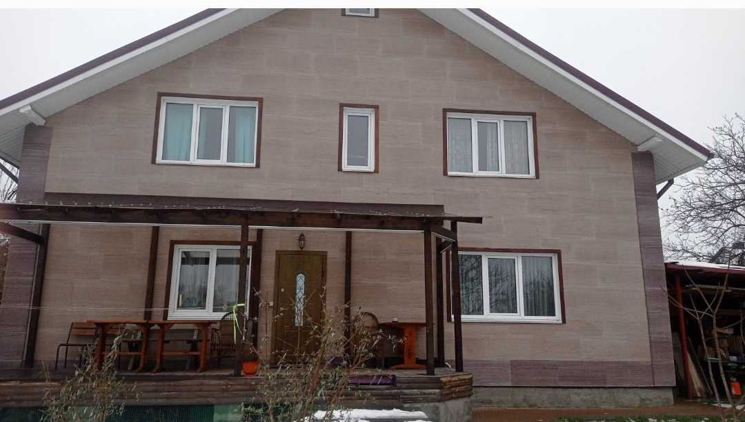 Оренда будинку 200 м², Кутузова вул., 9