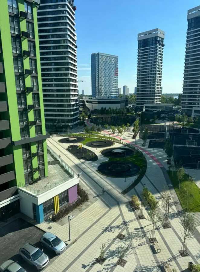 Продаж 3-кімнатної квартири 98 м², Дніпровська наб., 15К