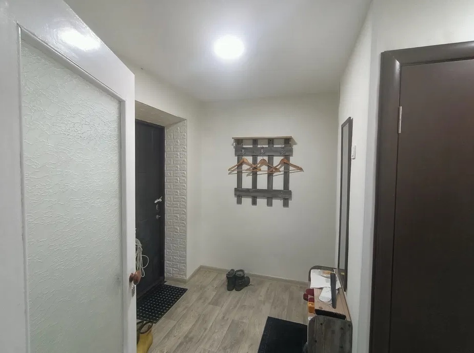 Продажа 3-комнатной квартиры 70 м², Запорожское шоссе, 48