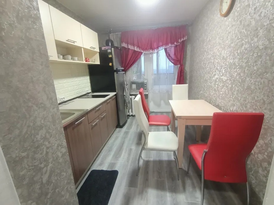 Продажа 3-комнатной квартиры 70 м², Запорожское шоссе, 48