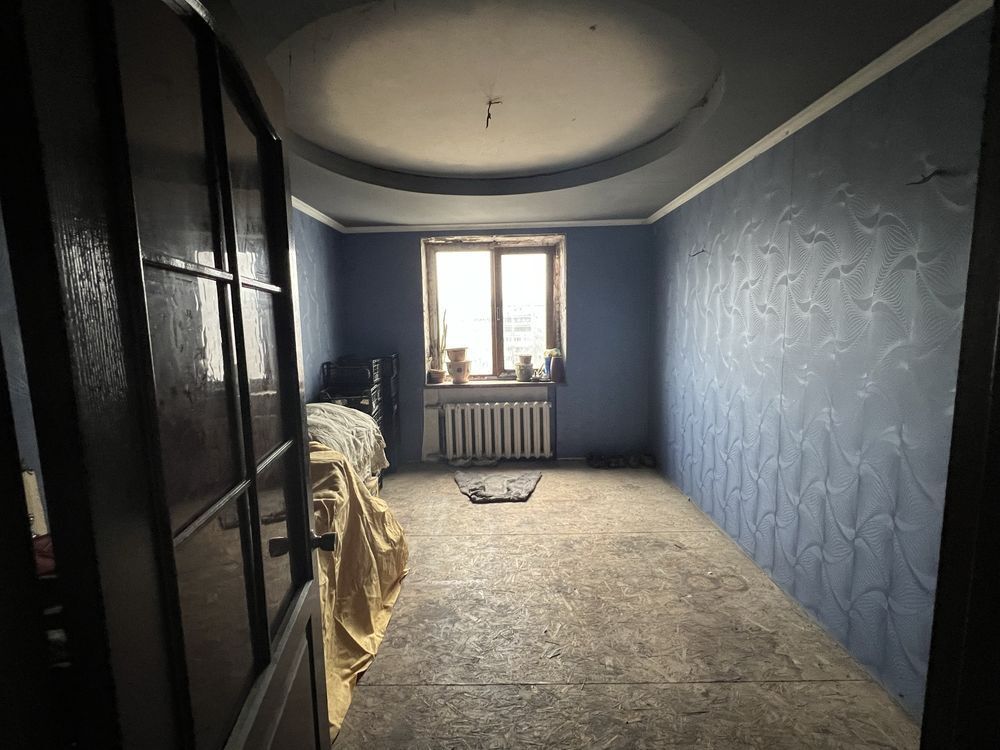 Продаж 3-кімнатної квартири 58 м², Калинова вул., 71