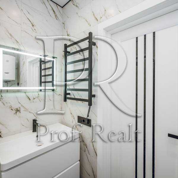 Продаж 1-кімнатної квартири 43 м², Михайла Стельмаха вул., 5