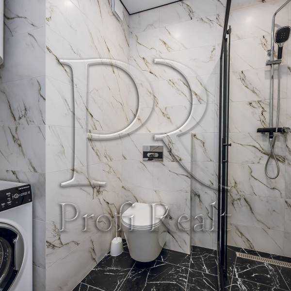 Продаж 1-кімнатної квартири 43 м², Михайла Стельмаха вул., 5