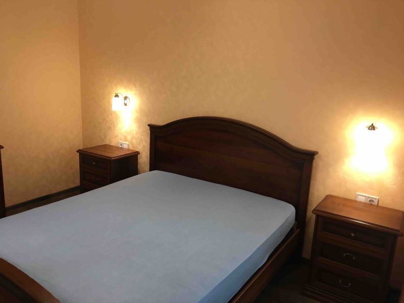 Продаж 2-кімнатної квартири 56 м², Любарського вул., 84