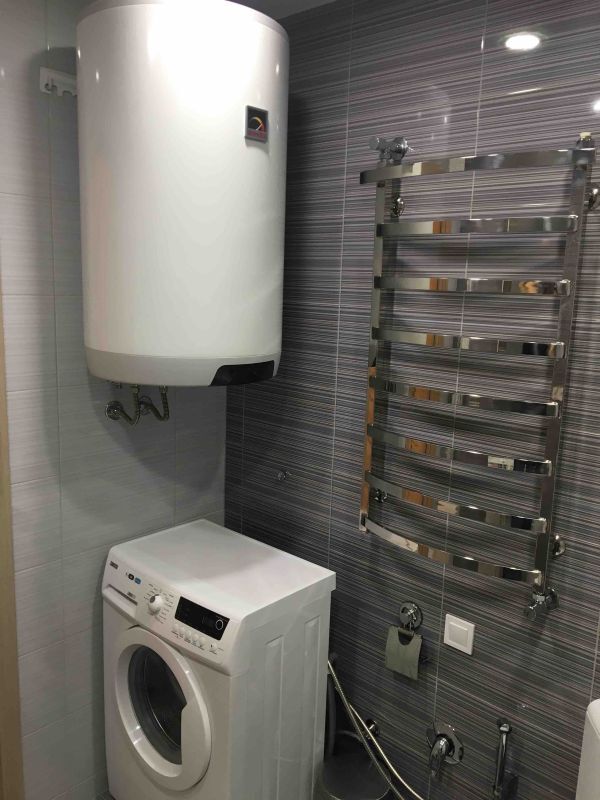 Продаж 2-кімнатної квартири 56 м², Любарського вул., 84