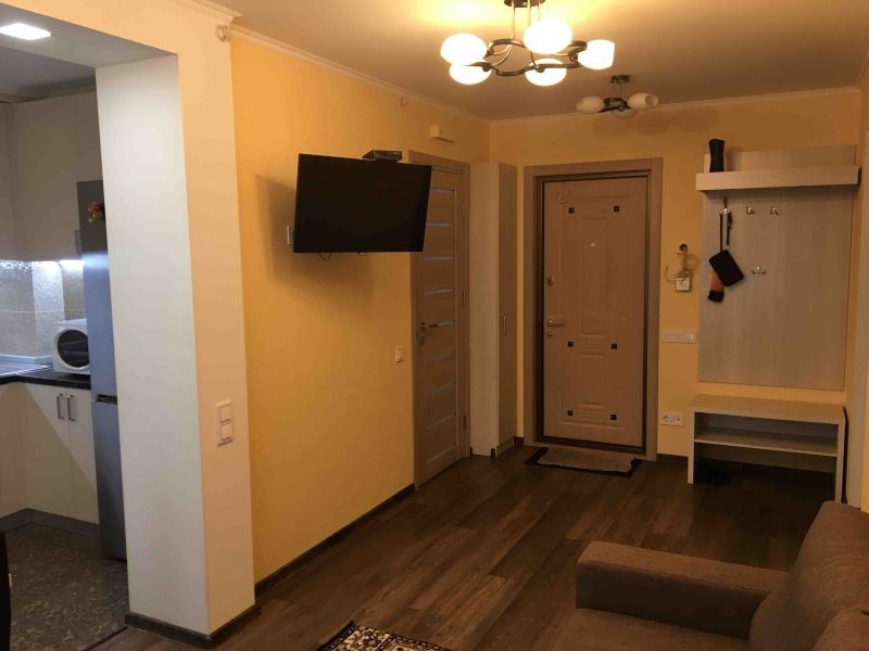 Продаж 2-кімнатної квартири 56 м², Любарського вул., 84