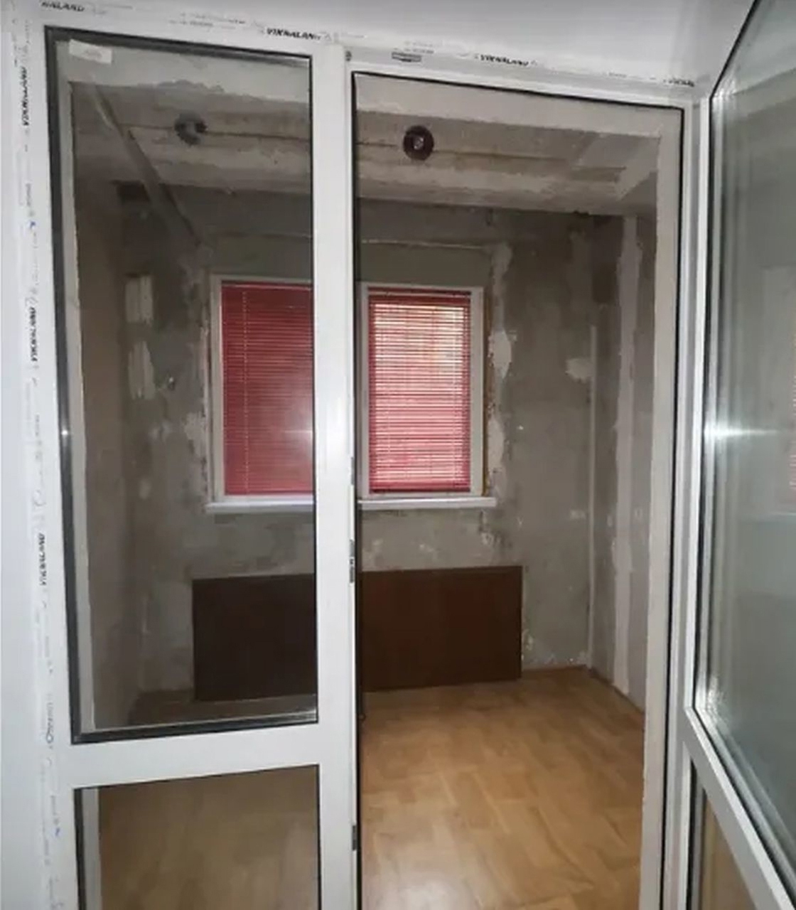 Продаж 4-кімнатної квартири 80 м², Березинська вул., 35