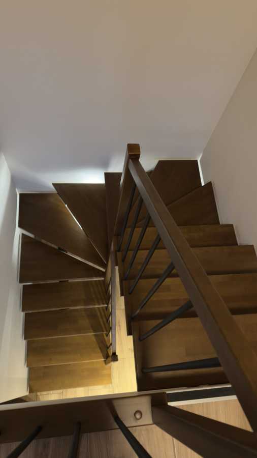 Продаж 5-кімнатної квартири 135 м², Миколи Гулака вул., 4