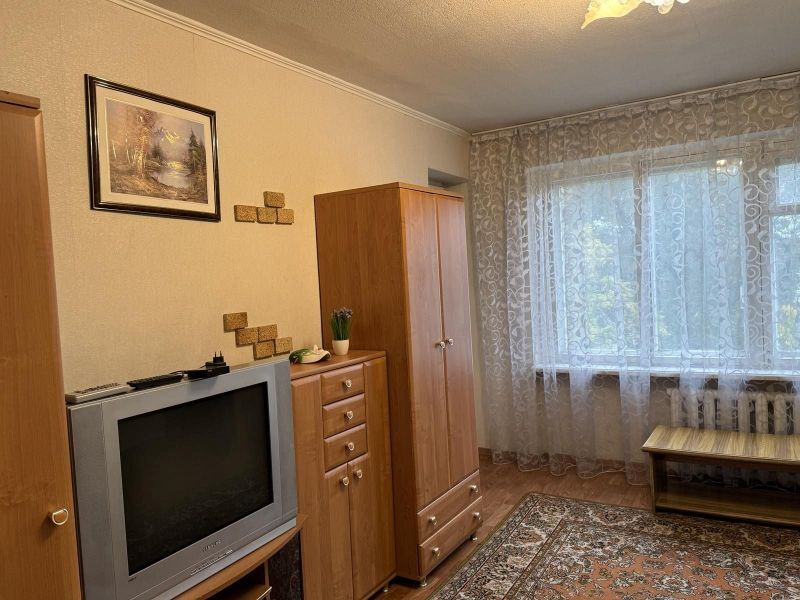 Продаж 2-кімнатної квартири 50 м², Терещенковська вул., 4