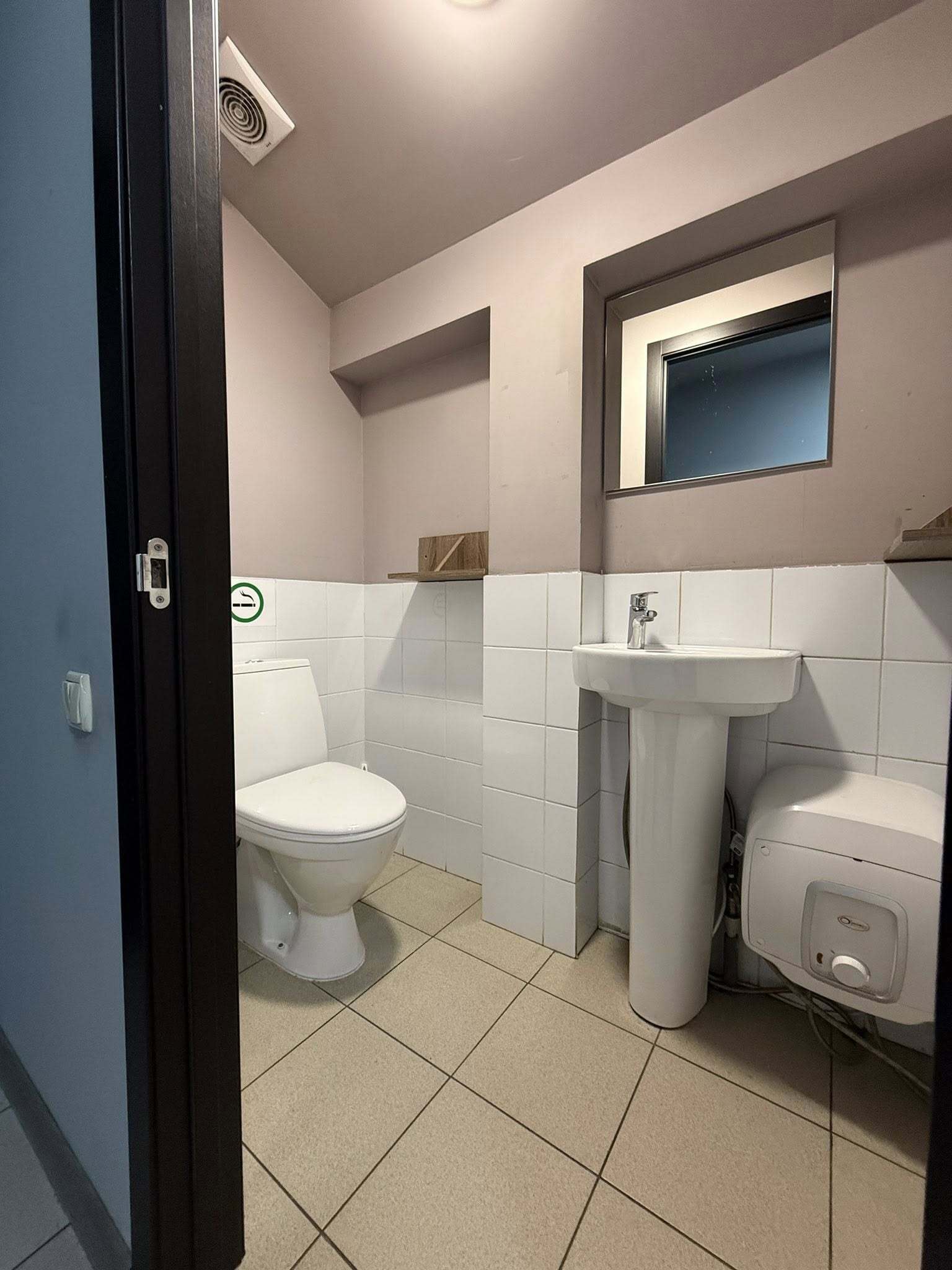 Аренда помещения свободного назначения 100 м², Андрея Фабра ул., 2