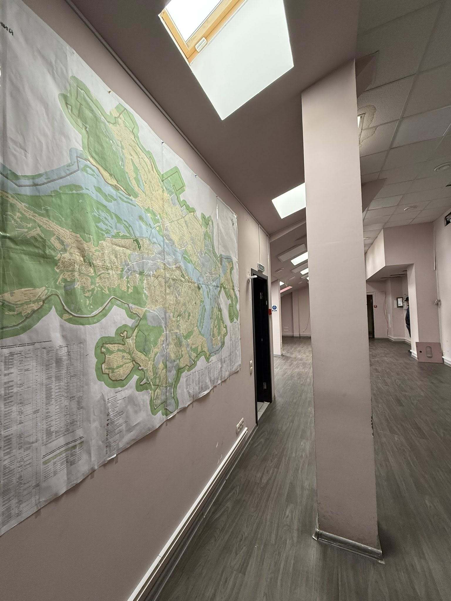 Аренда помещения свободного назначения 100 м², Андрея Фабра ул., 2